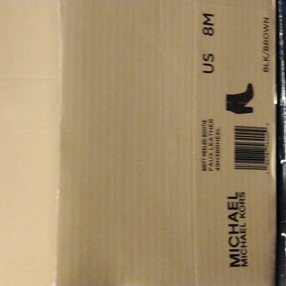 NIB🔥$325+ Michael Kors "Britt Ankle Boots" Size 8 Brown & Black MK 😍 - Picture 9 of 12